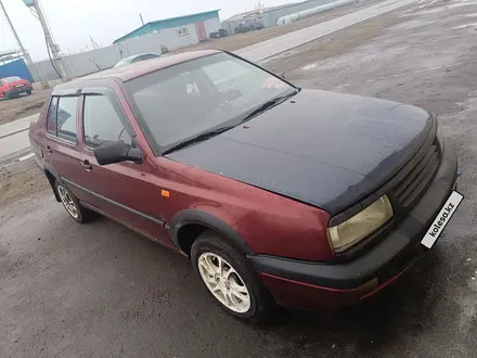 Volkswagen Vento 1993 года за 1 250 000 тг. в Петропавловск – фото 7