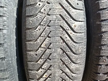 Шины 255/65 R16 — "GoodYear Ultra Grip 500" (Германия), шипованны за 115 000 тг. в Астана – фото 5