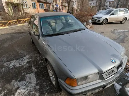 BMW 318 1992 года за 1 500 000 тг. в Усть-Каменогорск – фото 4