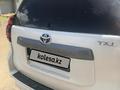 Toyota Land Cruiser Prado 2022 года за 33 000 000 тг. в Атырау – фото 2