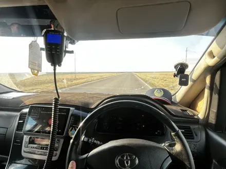 Toyota Alphard 2004 года за 4 500 000 тг. в Атырау – фото 2