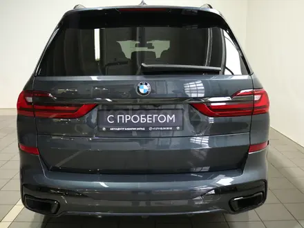 BMW X7 2022 года за 60 000 000 тг. в Актобе – фото 2