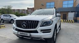 Mercedes-Benz GL 400 2015 года за 21 000 000 тг. в Астана – фото 2