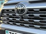Toyota RAV4 2020 года за 15 500 000 тг. в Астана – фото 5