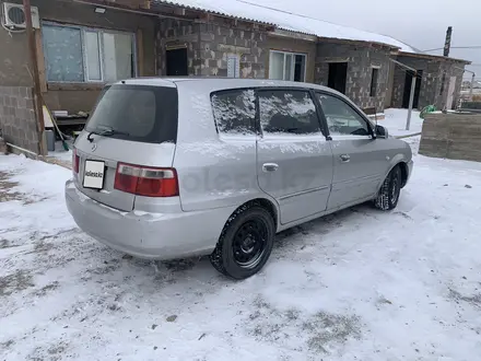 Kia Carens 2002 года за 900 000 тг. в Караганда – фото 4