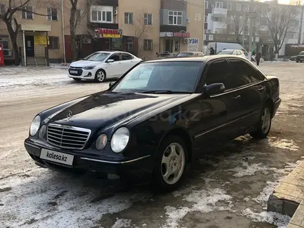 Mercedes-Benz E 280 2000 года за 4 100 000 тг. в Шымкент