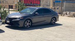 Toyota Camry 2018 года за 9 500 000 тг. в Жанаозен