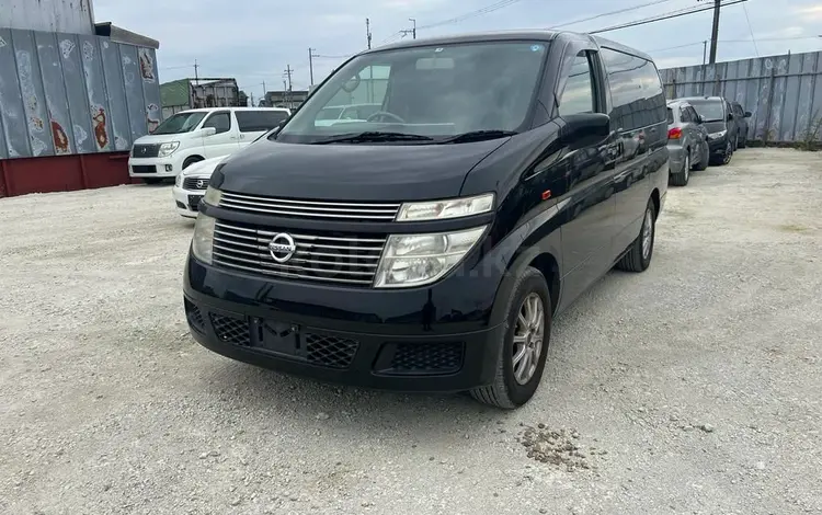 Nissan Elgrand 2004 года за 10 000 тг. в Алматы