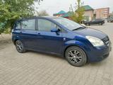 Toyota Corolla Verso 2004 года за 3 700 000 тг. в Актобе