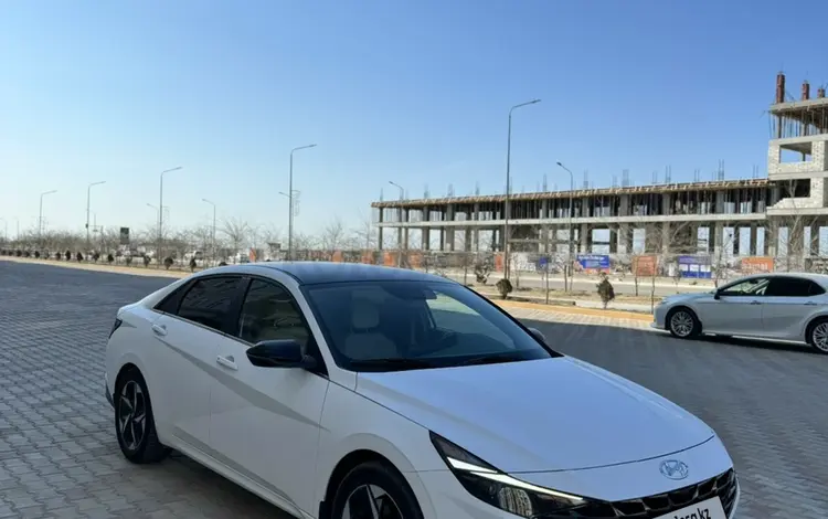 Hyundai Elantra 2022 года за 12 500 000 тг. в Актау