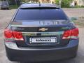 Chevrolet Cruze 2011 года за 3 000 000 тг. в Астана – фото 2