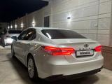Toyota Camry 2021 года за 15 200 000 тг. в Туркестан – фото 4