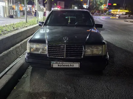 Mercedes-Benz E 230 1991 года за 1 250 000 тг. в Шымкент