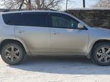 Toyota RAV4 2007 годаfor6 300 000 тг. в Семей – фото 4