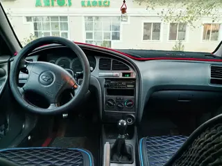 Hyundai Elantra, 2003