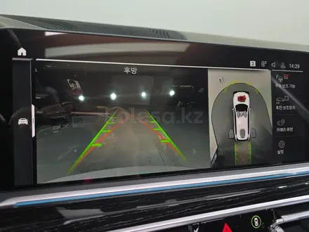 BMW X7 XDrive 40i 2022 года за 35 000 000 тг. в Алматы – фото 18