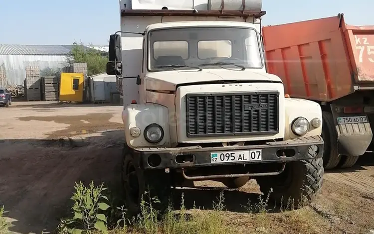 ГАЗ 2000 года за 3 000 000 тг. в Уральск