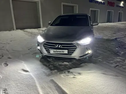 Hyundai Elantra 2018 года за 7 500 000 тг. в Костанай