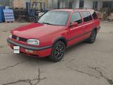 Volkswagen Golf 1995 года за 2 100 000 тг. в Алматы