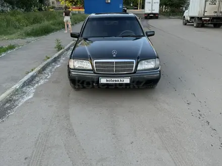 Mercedes-Benz C 180 1994 года за 1 850 000 тг. в Петропавловск – фото 8