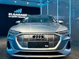 Audi e-tron 55 Quattro 2023 годаfor21 000 000 тг. в Усть-Каменогорск