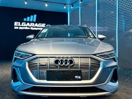 Audi e-tron 55 Quattro 2023 года за 23 000 000 тг. в Усть-Каменогорск