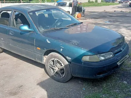 Mazda 626 1993 года за 600 000 тг. в Усть-Каменогорск – фото 4