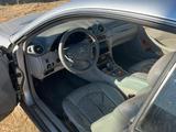 Mercedes-Benz CLK 320 2003 годаfor2 500 000 тг. в Атырау – фото 5