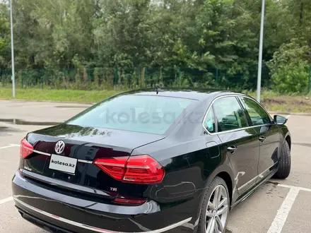 Volkswagen Passat 2016 года за 6 000 000 тг. в Павлодар – фото 4