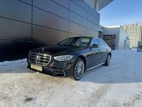 Mercedes Benz S — class W223 в Астана