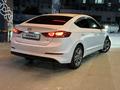 Hyundai Elantra 2018 годаfor7 900 000 тг. в Атырау – фото 3