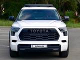 Toyota Sequoia 2023 года за 60 000 000 тг. в Алматы – фото 2
