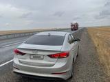 Hyundai Elantra 2016 года за 5 000 000 тг. в Актобе – фото 5
