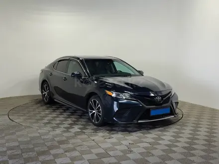 Toyota Camry 2020 года за 8 800 000 тг. в Алматы – фото 3
