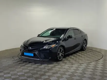 Toyota Camry 2020 года за 8 800 000 тг. в Алматы