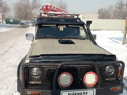 Nissan Patrol 1993 года за 5 800 000 тг. в Алматы