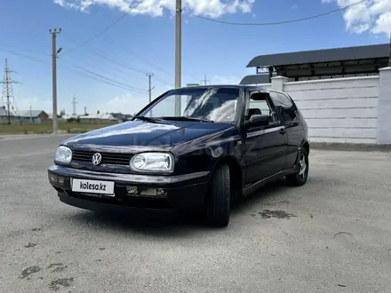 Volkswagen Golf 1993 года за 1 300 000 тг. в Тараз – фото 2