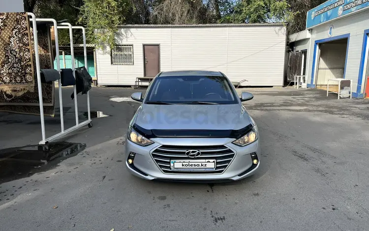 Hyundai Elantra 2018 годаfor7 000 000 тг. в Караганда