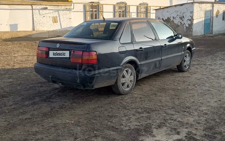 Volkswagen Passat 1994 года за 1 200 000 тг. в Актобе