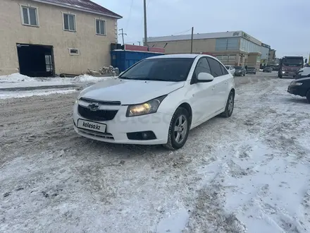 Chevrolet Cruze 2012 года за 3 300 000 тг. в Астана