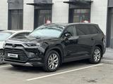 Toyota Highlander 2024 года за 36 500 000 тг. в Алматы – фото 2