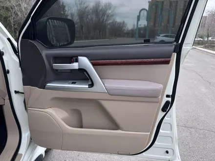 Toyota Land Cruiser 2013 года за 23 500 000 тг. в Караганда – фото 31