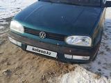 Volkswagen Golf 1993 года за 1 000 000 тг. в Семей
