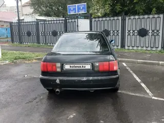 Audi 80