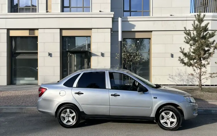 ВАЗ (Lada) Granta 2190 2012 года за 1 800 000 тг. в Усть-Каменогорск