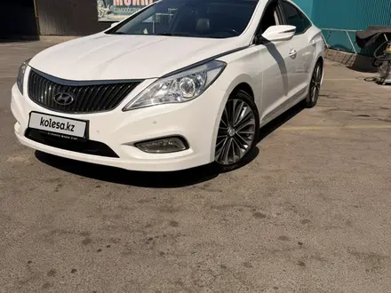 Hyundai Grandeur 2011 года за 8 500 000 тг. в Шымкент – фото 19