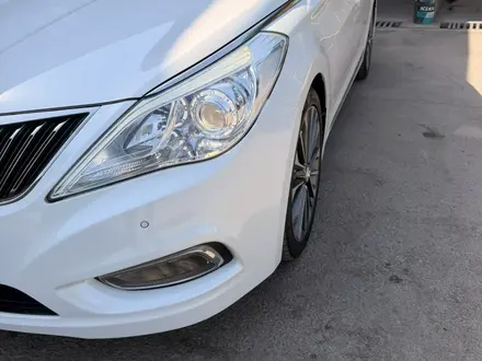 Hyundai Grandeur 2011 года за 8 500 000 тг. в Шымкент – фото 4