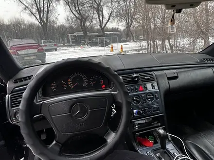 Mercedes-Benz E 280 1996 года за 3 400 000 тг. в Алматы – фото 4