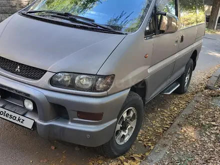 Mitsubishi Delica 2003 года за 5 900 000 тг. в Алматы