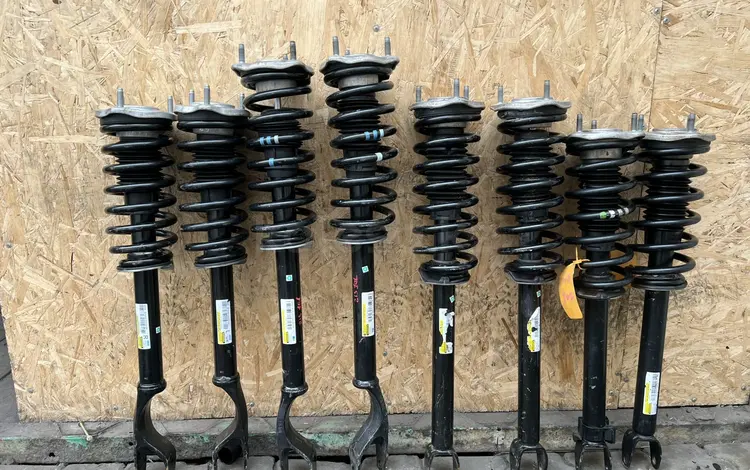 Амортизаторы, пружины Mercedes Benz за 19 900 тг. в Алматы